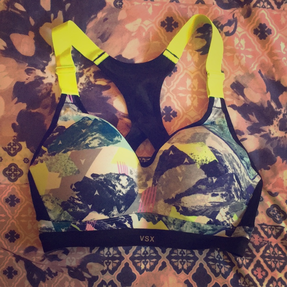 VSX sports bra